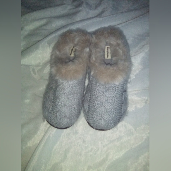 Gray Dear foams Slippers - Picture 4 of 8